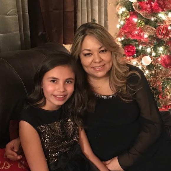 Meet your Posher, Lorraine - Picture 1 of 1